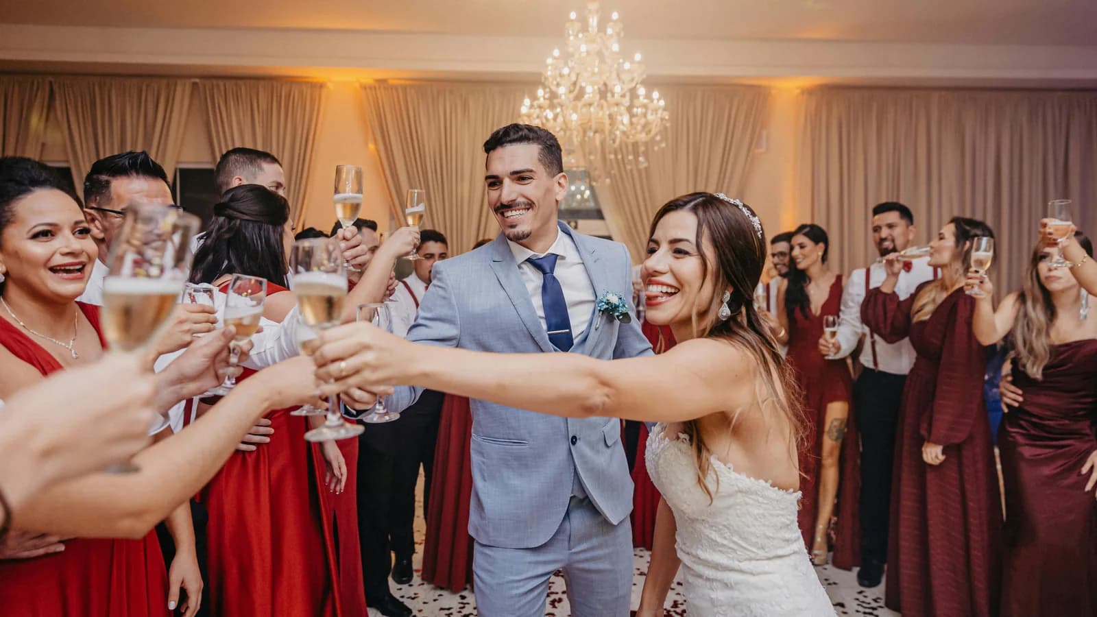 How to Get Wedding Guests to Share More Photos and Videos